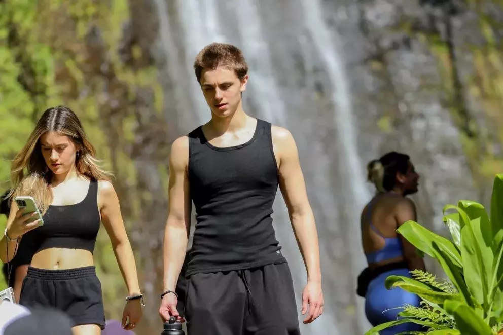 Foto 4 k článku Syn poblázněné Britney Spears: Jak dnes vypadá malý chlapeček? Je to 17 letý krasavec, který odsuzuje matku