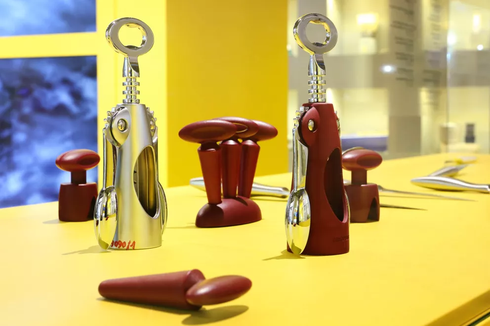 Foto 14 k článku Retro kvíz: Spotřebiče, které jsme vídali u našich babiček. Vysavač Pluto nebo legendární Eta žehlička. Otestujte si svoji paměť 