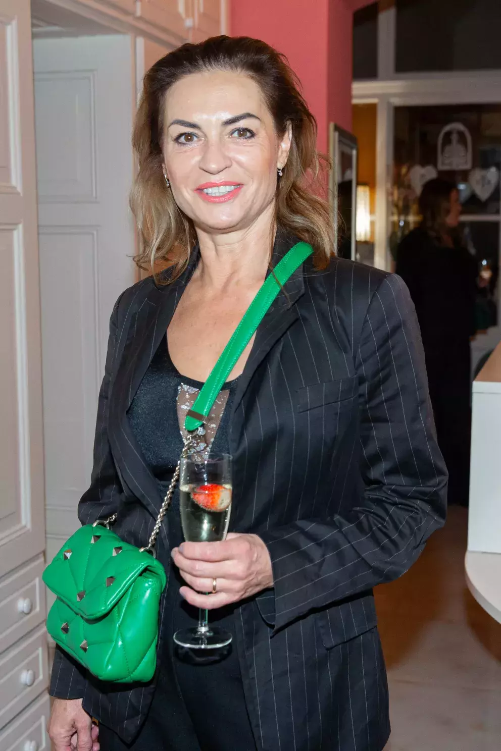 Foto 2 k článku "Vysychání kůže a přibírání na váze jsou normální, já jsem po padesátce větší bříško vyřešila po svém," říká cvičitelka Hanka Kynychová