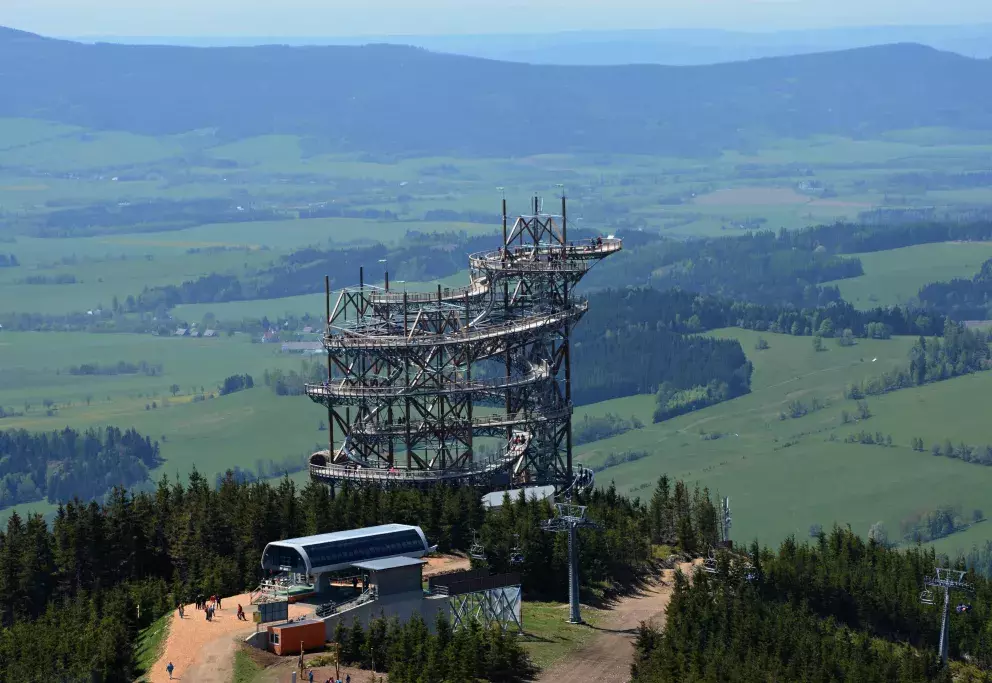 Stezka v oblacích na Dolní Moravě 