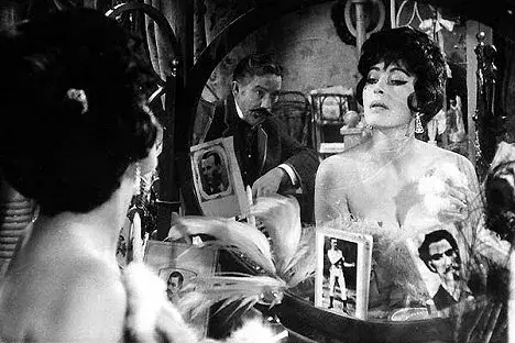 Květa Fialová ve filmu Limodádový Joe