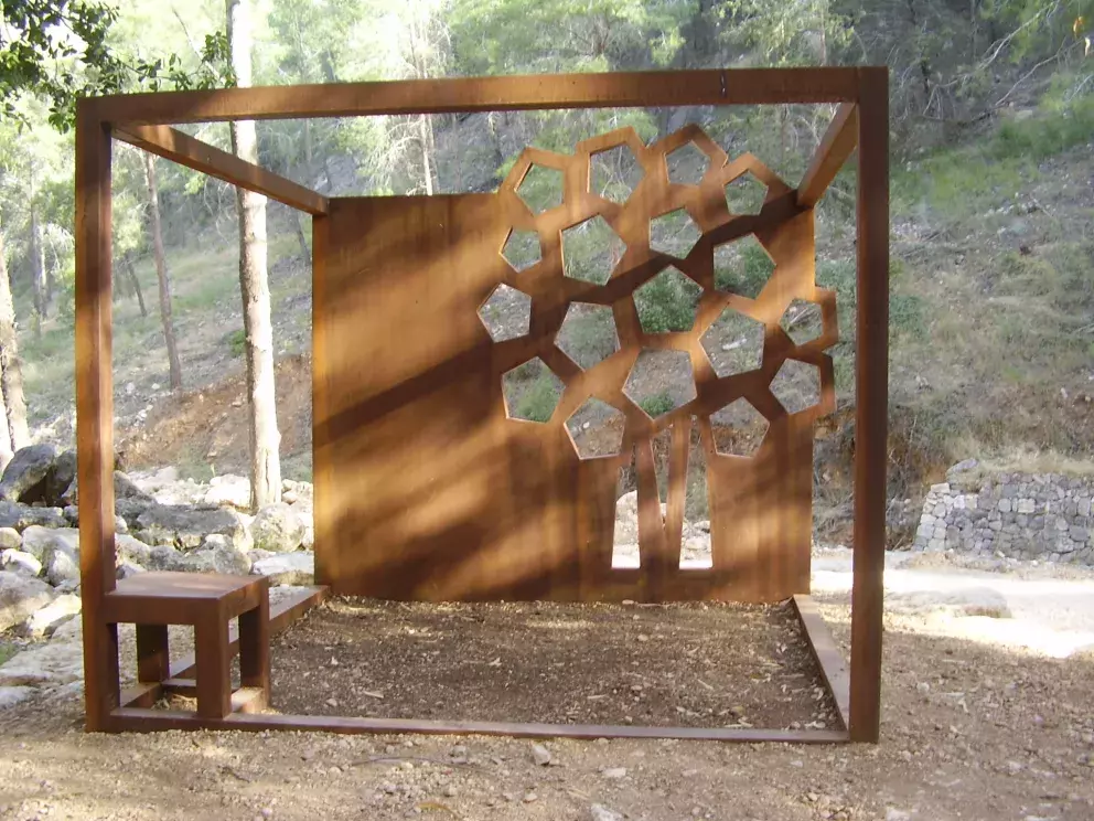 Památník Anny Frankové v lese Mučedníků v Izraeli