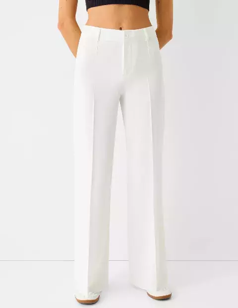 Bílé kalhoty s puky, Bershka, 699 Kč