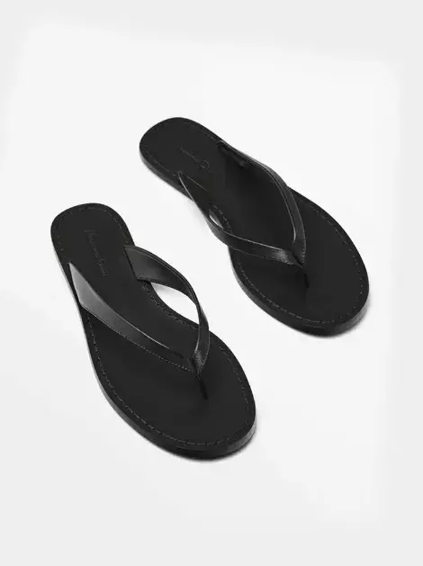 Kožené žabky, Massimo Dutti, 1895 Kč