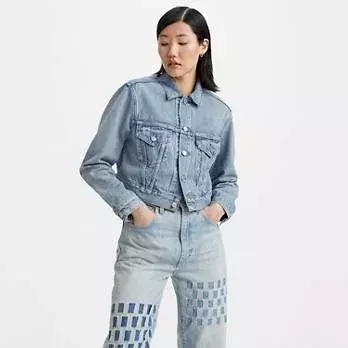 Džínové bundy unosíte ke všemu