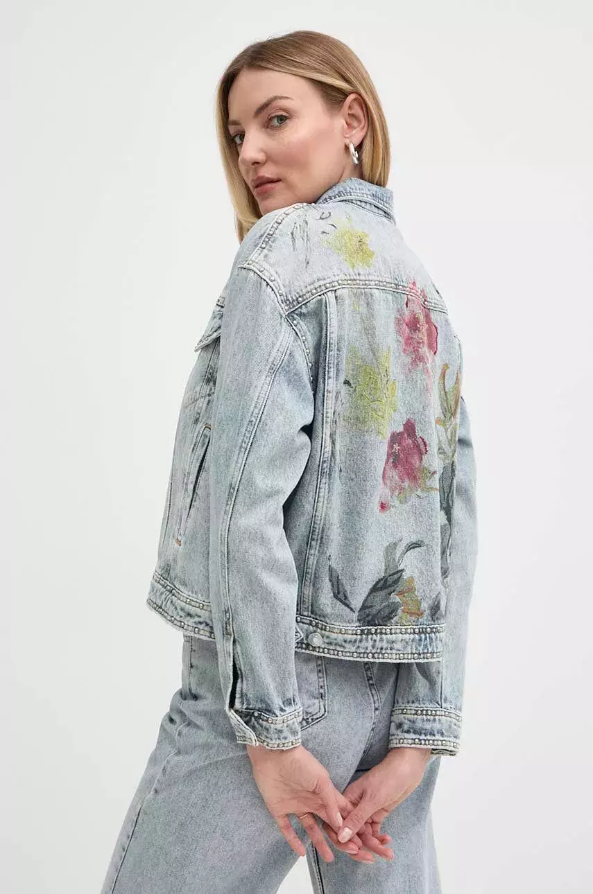 Džínové bundy unosíte ke všemu