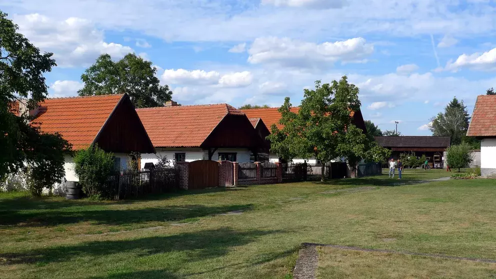 Skanzen polabské architektury v Přerově nad Labem