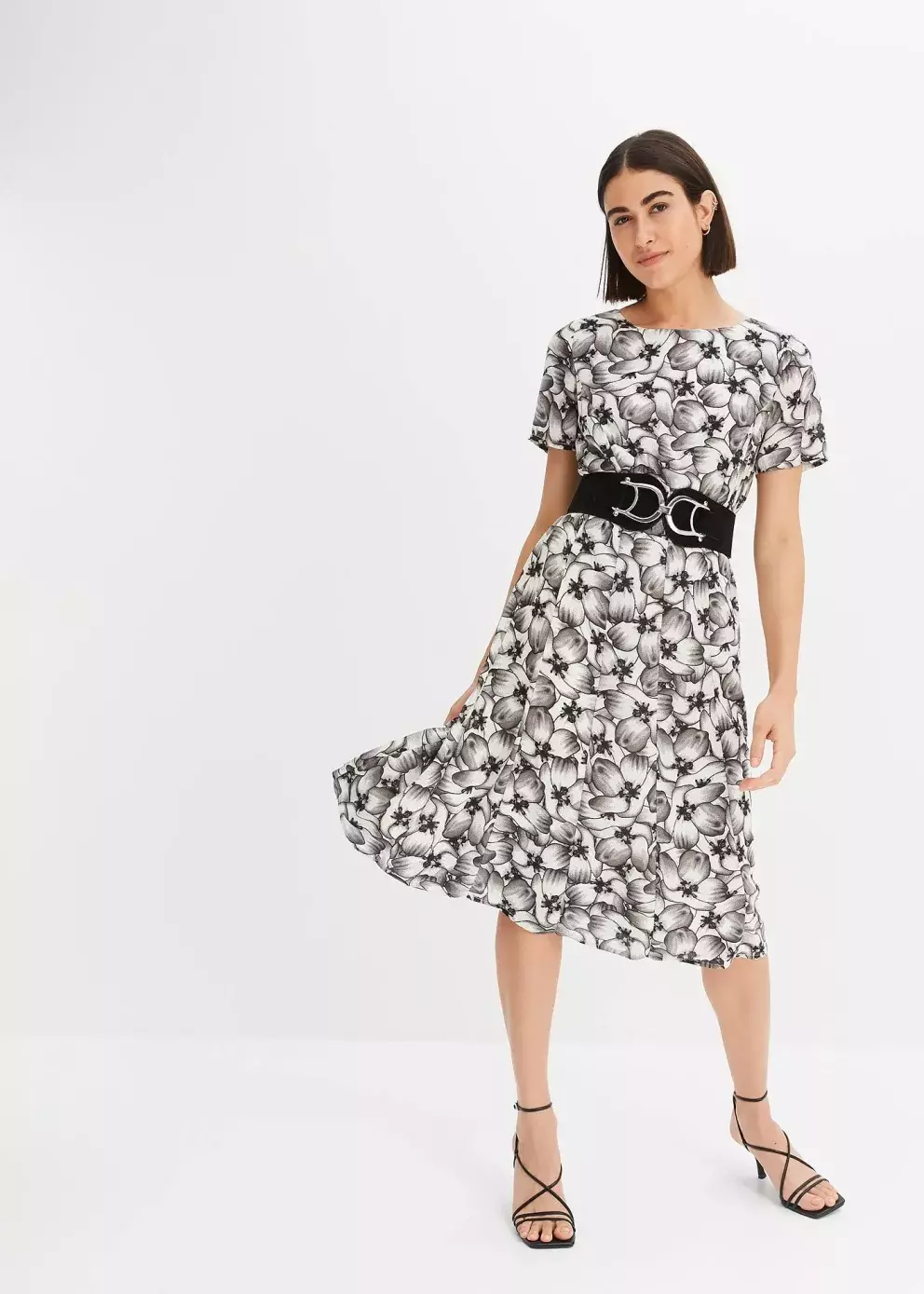 Nejkrásnější podzimní šaty pro ženy 30+