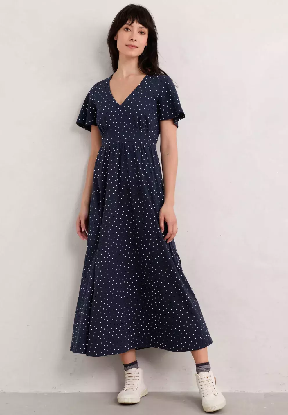 <p><em>Seasalt Cornwall, HALF SLEEVE - Maxi šaty - navy rustic spot maritime, 2 053 Kč.</em></p>

<p> </p>
