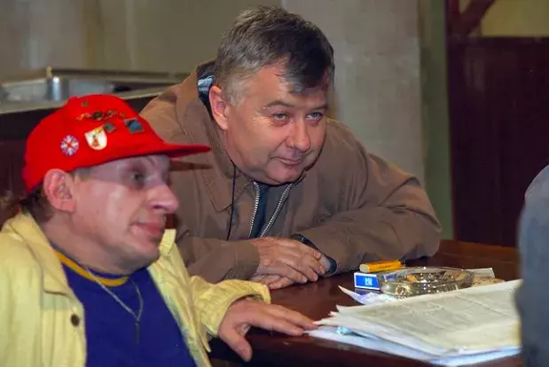 <p>Záběry z oblíbeného seriálu Hospoda, který se natáčel v 90. letech</p>
