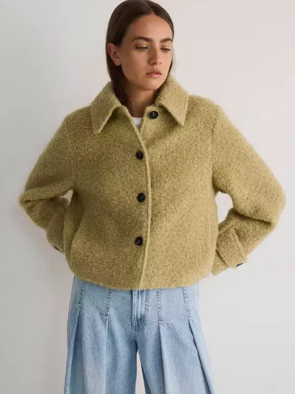 Dámská plyšová bunda, Reserved, 1 799 Kč