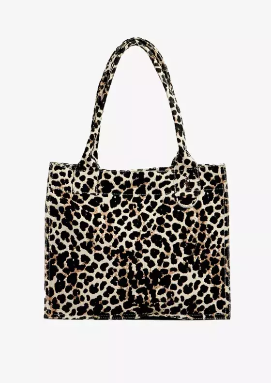 Prostorná kabelka, Stradivarius, 499 Kč