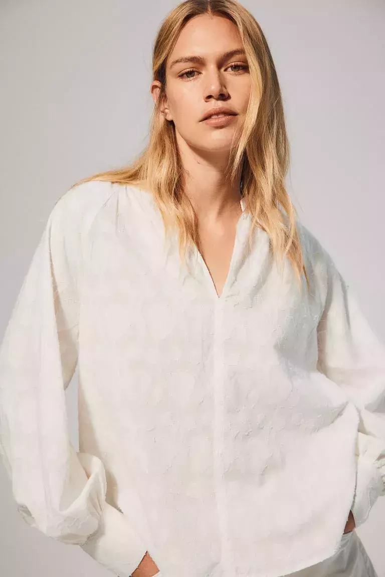  Halenka z žakárové tkaniny, H&M, 719 Kč