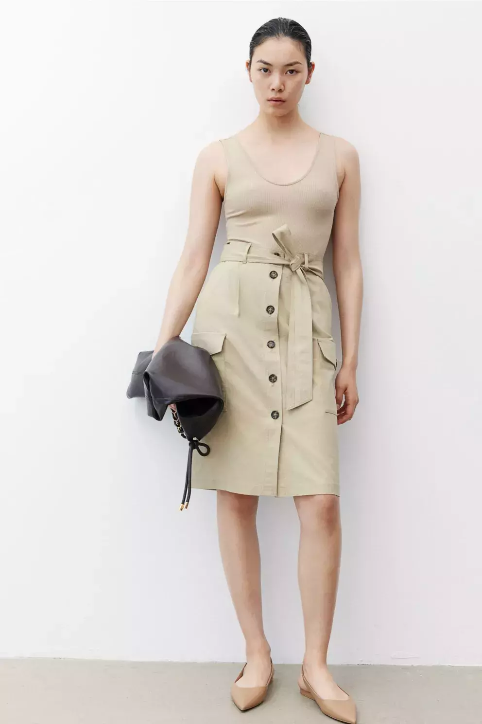 Sukně cargo s vázacím páskem, H&M, 839 Kč