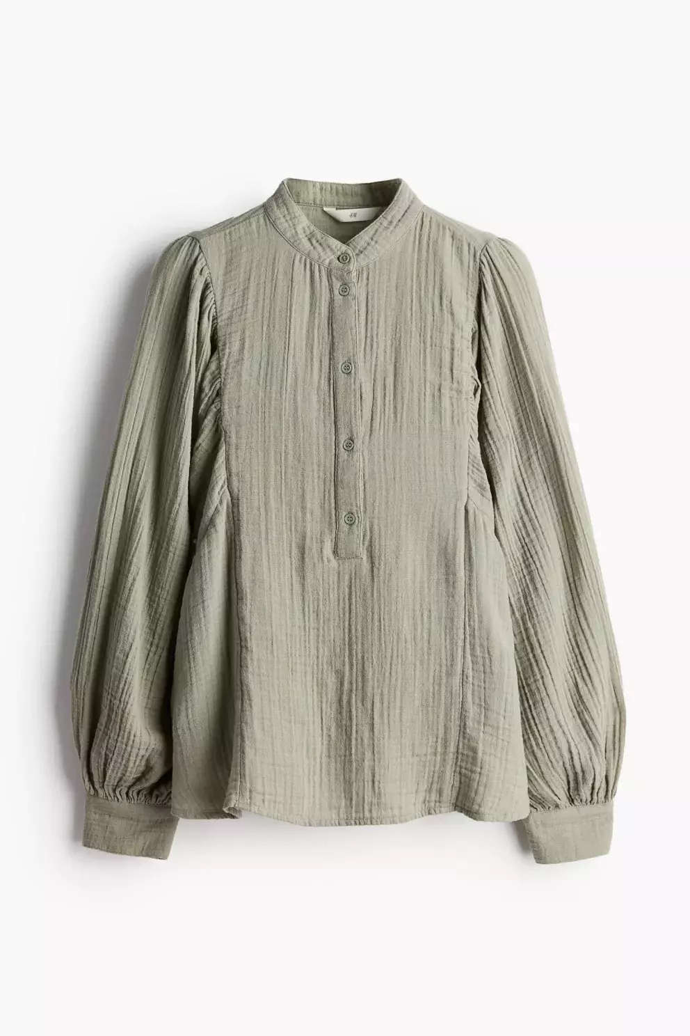 Mušelínová halenka s netopýřím rukávem, H&M, 669 Kč