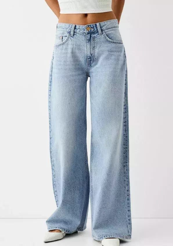 Džíny Relaxed Fit, Bershka, 699 Kč