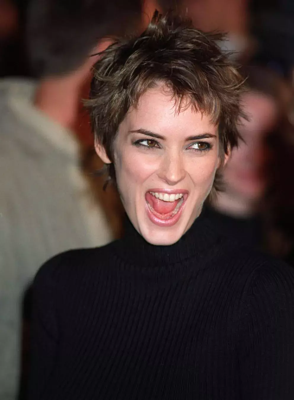 Krátké vlasy ženám sluší v jakémkoli věku