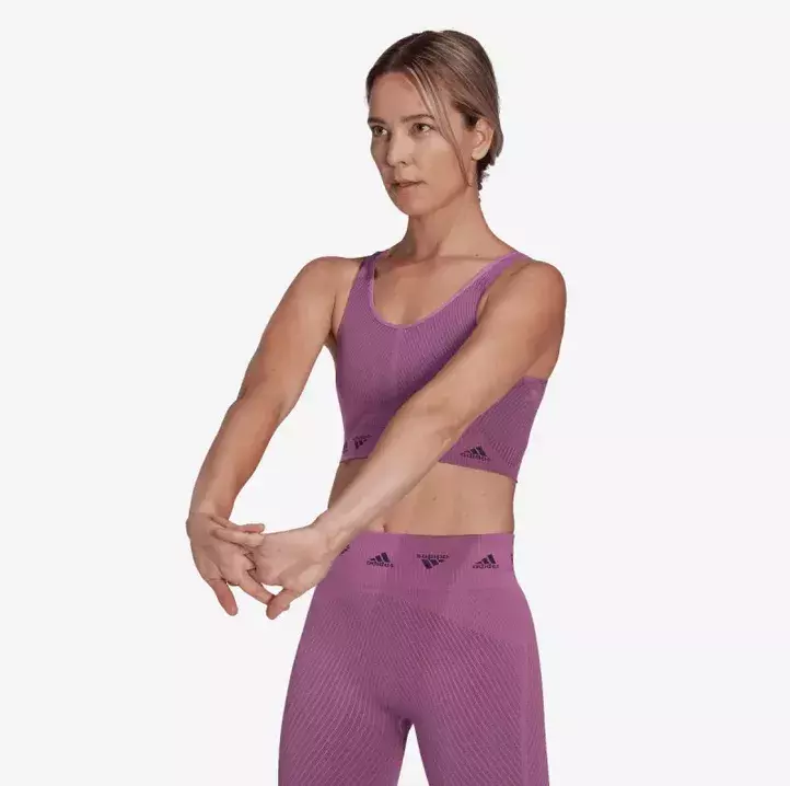 sportovní podprsenka