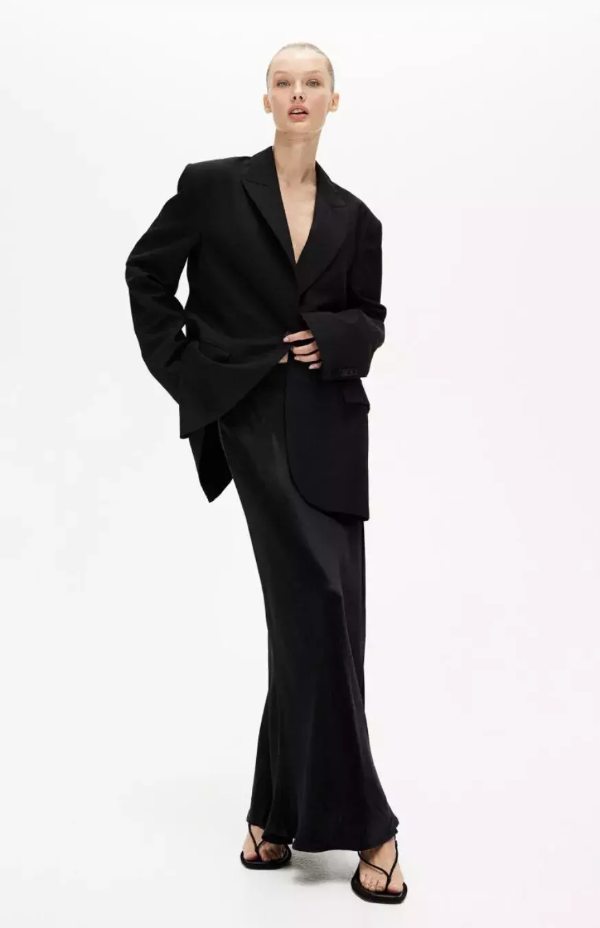 Maxi sukně, H&M, 719 Kč