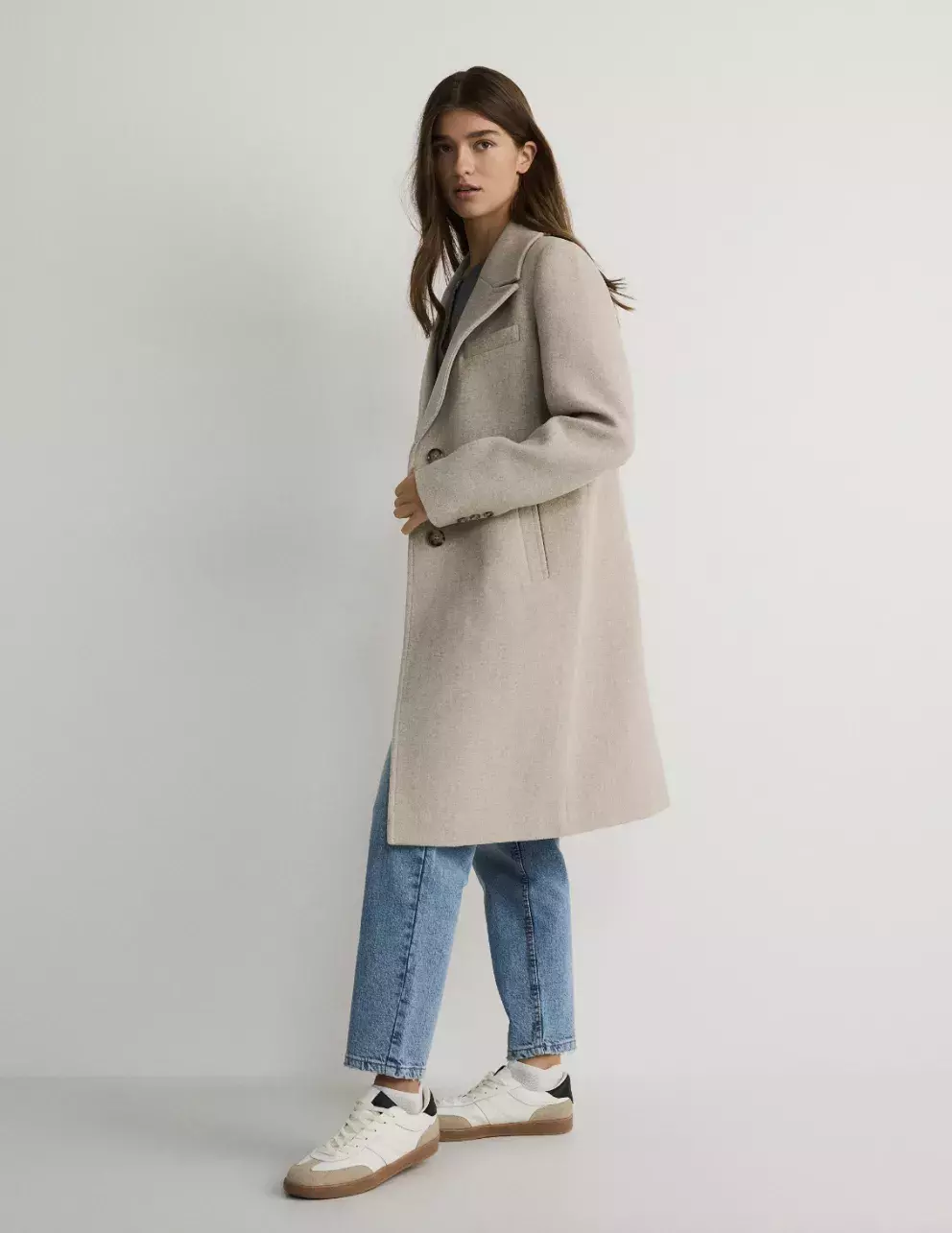 Kabát po kolena s příměsí vlny, béžová a další barvy, Reserved, 1399 Kč