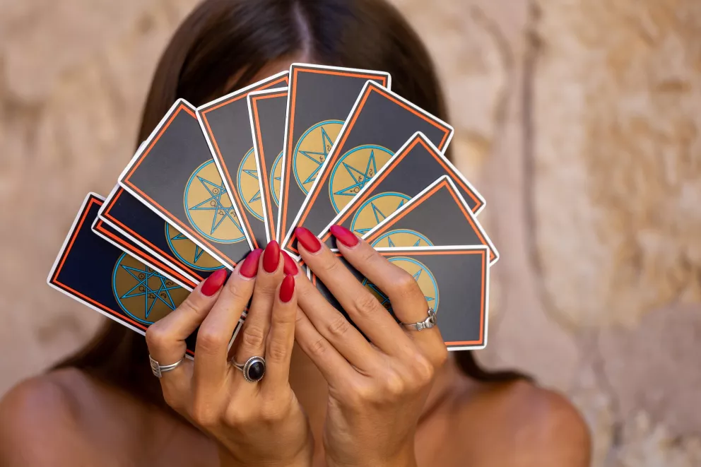 Co vám předpovídají tarotové karty na týden od 9. 9. 2024