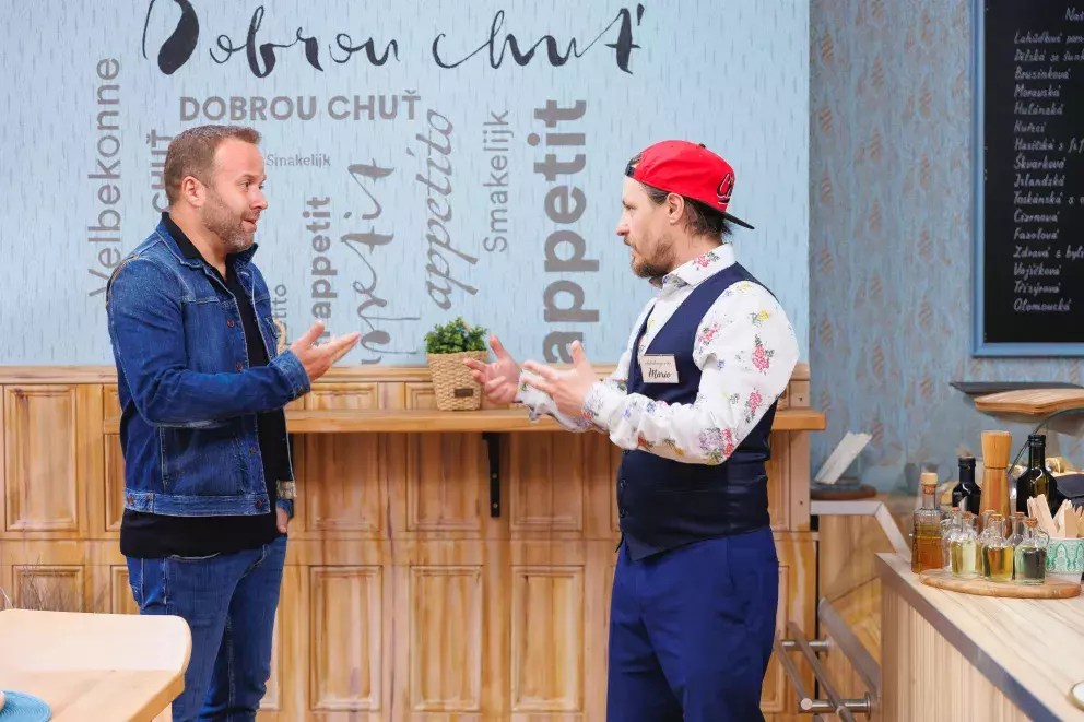 <p>Nekonečný seriál Ulice mapuje dramatické osudy několika sousedských rodin</p>
