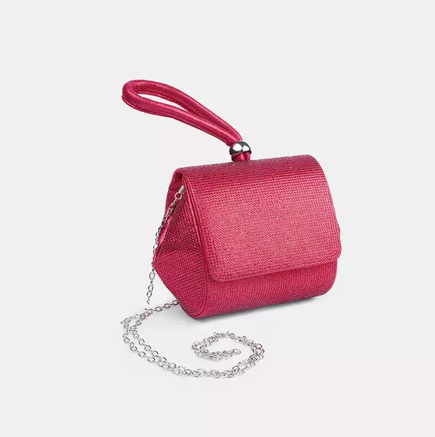 Červená je na podzim trendy