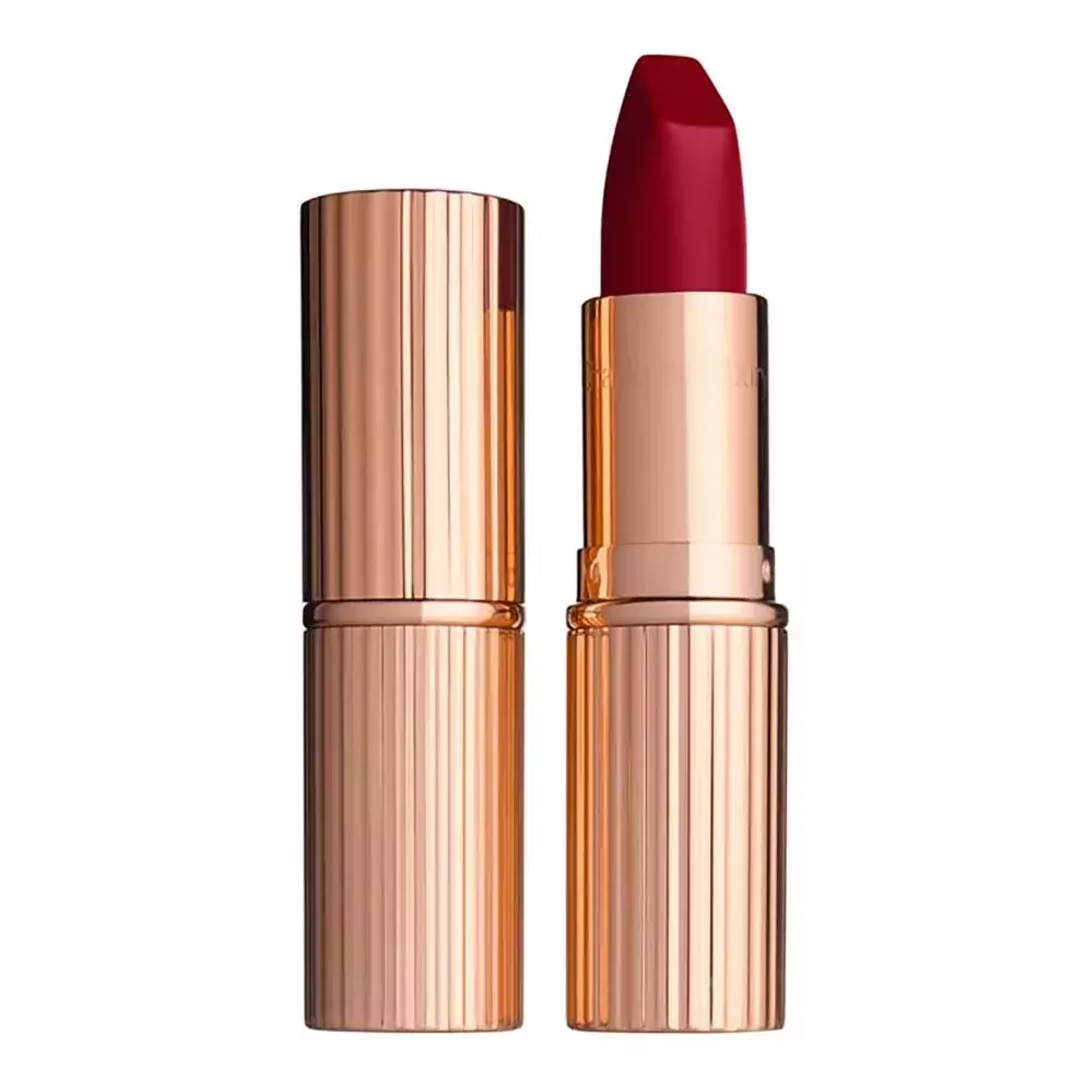 <p>Rtěnka, Charlotte Tilbury, 990 Kč</p>

