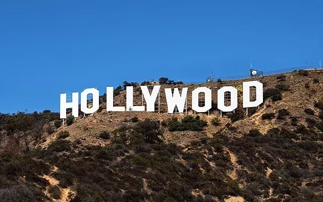 <p>Hollywood</p>
