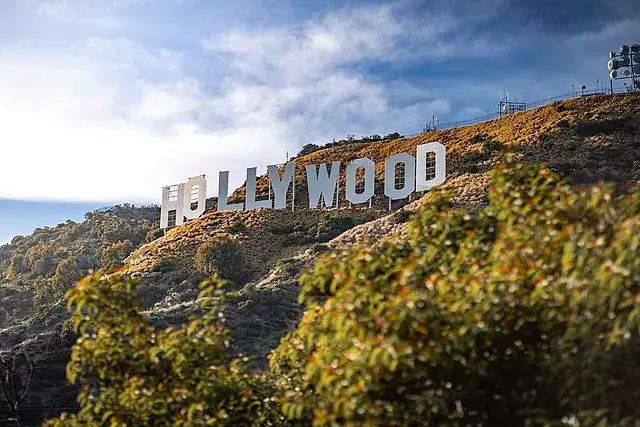 <p>Hollywood</p>
