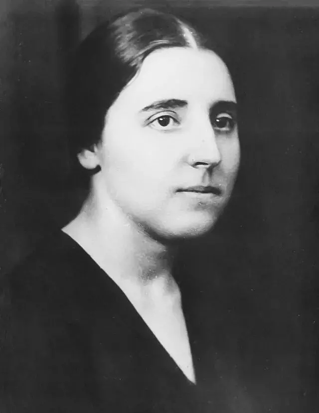 <p><span>Naděžda Syanidzova</span></p>
