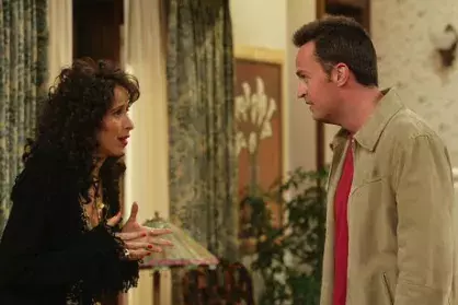 <p>Maggie Wheeler v seriálu Přátelé</p>
