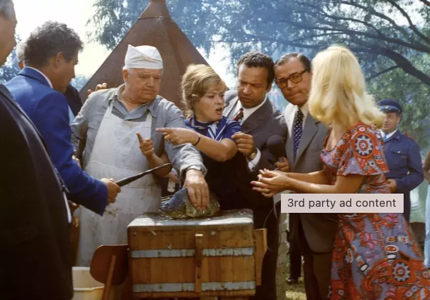 <p>Další plejáda skvělých herců a legendární Chalupáři.</p>
