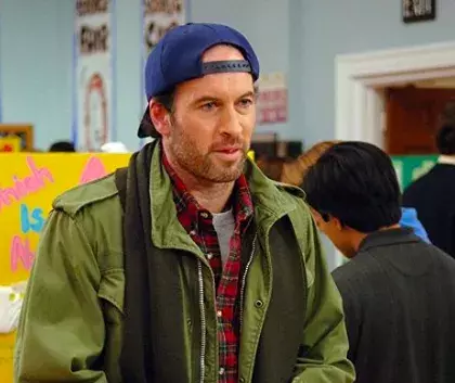 <p>Scott Patterson v roli Luka Danese v seriálu Gilmorova děvčata</p>
