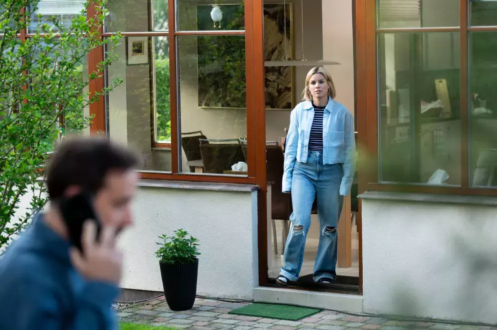 <p>Nekonečný seriál Ulice sleduje dramatické osudy několika rodin žijících v sousedství</p>
