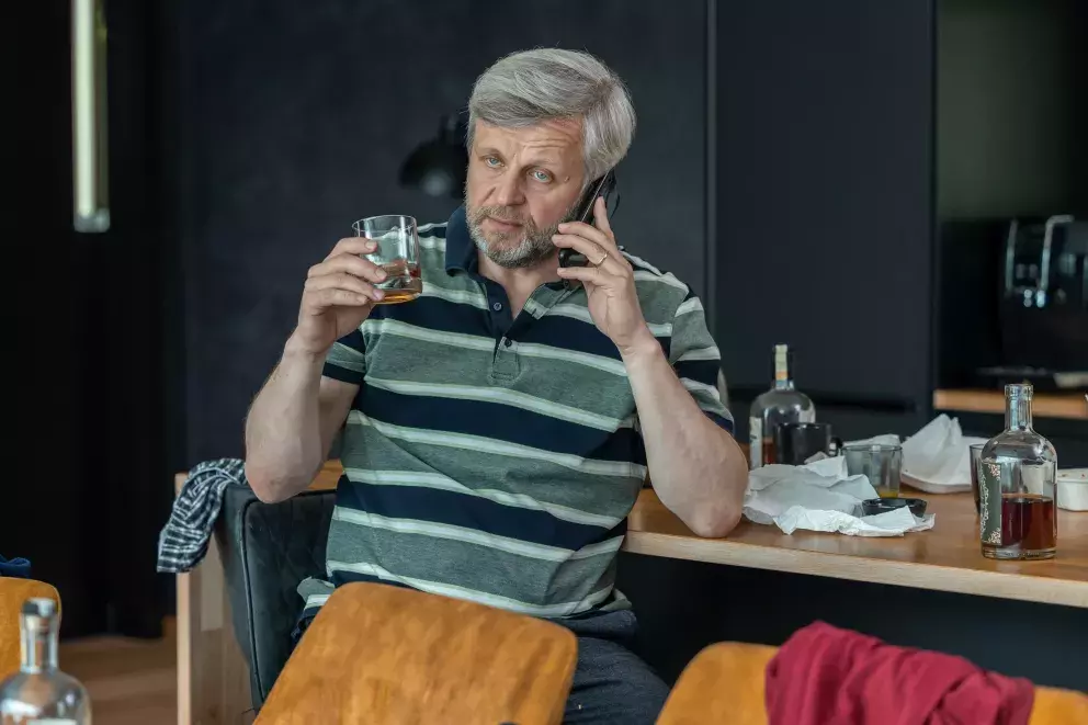 <p>Nekonečný seriál Ulice sleduje dramatické osudy několika rodin žijících v sousedství</p>
