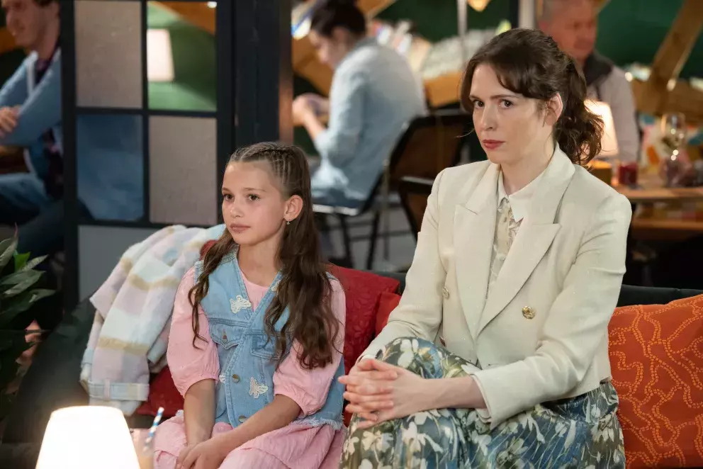 <p>Nekonečný seriál Ulice sleduje dramatické osudy několika rodin žijících v sousedství</p>
