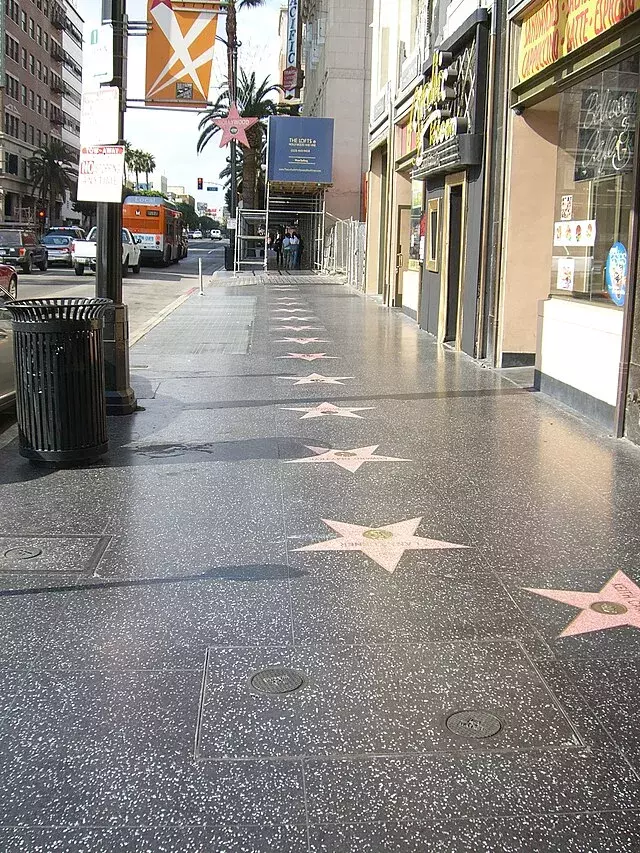 <p>Hollywood</p>
