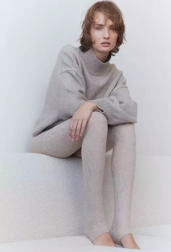 Úpletové legíny bez chodidlové části, H&M, 359 Kč