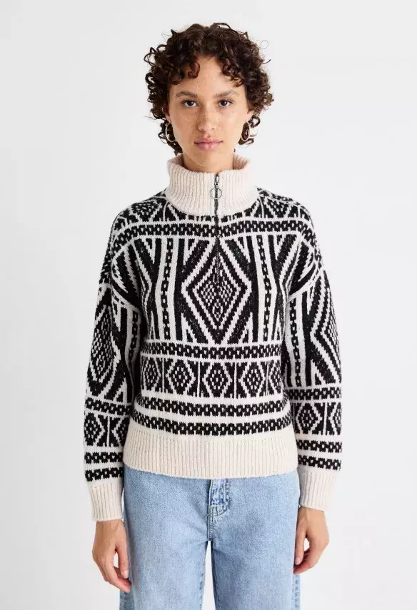 Černobílý norský svetr, ONLY, 1 130 Kč