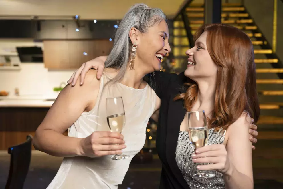 Důležité je, abyste se v šatech cítili sebevědomě a pohodlně