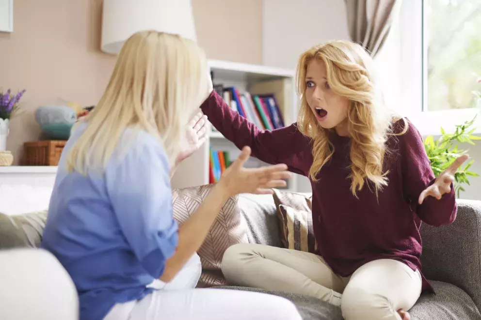 <p>V období dospívání s ní její dcera hodně bojovala, chtěla žít a dělat věci jinak. Paní Lenka však nikdy neměla pocit, že by to bylo něco špatného. Považovala jejich vztah s dcerou za pohodový a krásný.</p>
