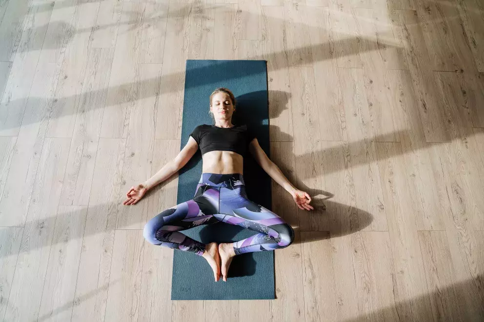 cvik Baddha Konasana