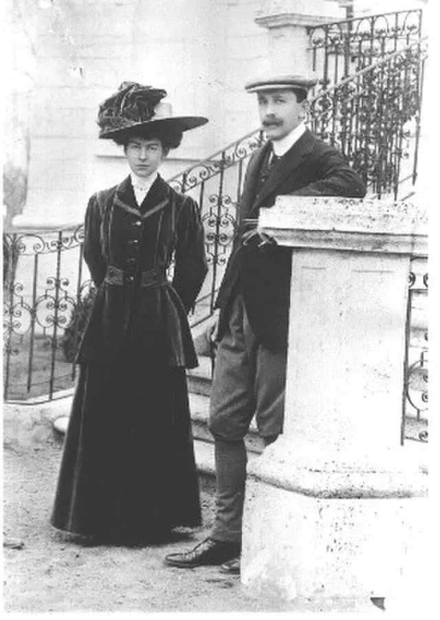 <p>Hraběnka <span>Gladys Vanderbilt Széchényi </span></p>
