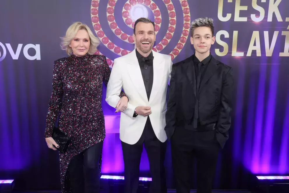 Helena Vondráčková, Leoš Mareš se synem