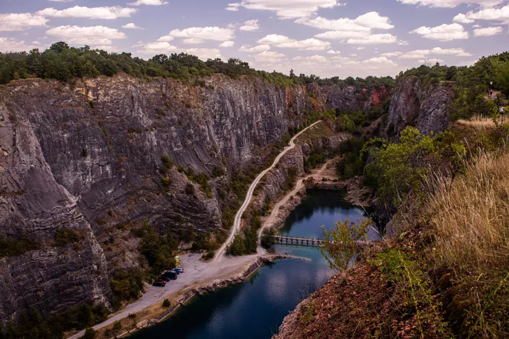 Lom Velká Amerika na Berounsku
