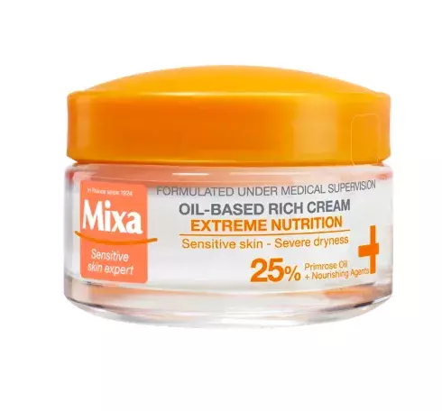 <p>Pleťový vyživující olejový krém Extreme Nutrition, Mixa, 229 Kč</p>
