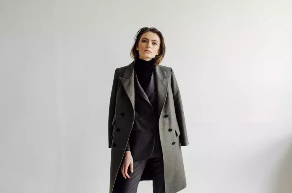 žena ve stylu Old Money