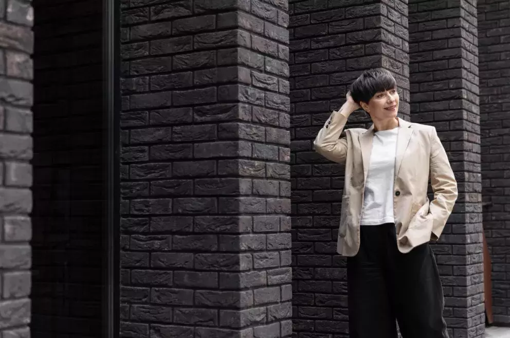 žena ve stylu Old Money