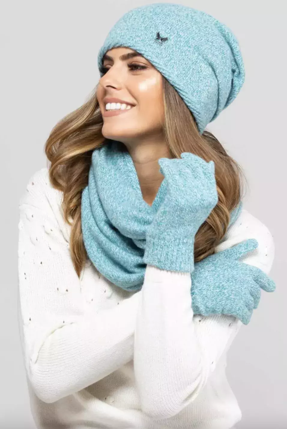 Dámská čepice Kamea